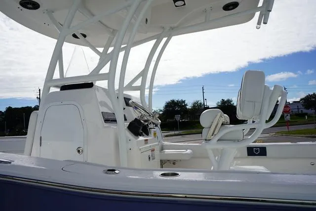 Slide: The Image of Sea Fox 248 Side Console 2024 - 38