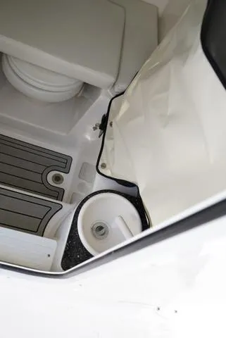 Slide: The Image of Sea Fox 248 Side Console 2024 - 60