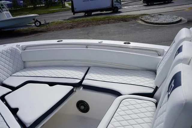 Slide: The Image of Sea Fox 248 Side Console 2024 - 64