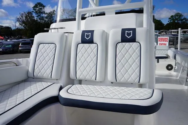 Slide: The Image of Sea Fox 248 Side Console 2024 - 65