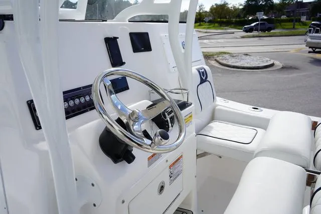 Slide: The Image of Sea Fox 248 Side Console 2024 - 75