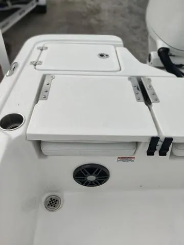 Slide: The Image of Sea Fox 231 Bay Fox 2024 - 20