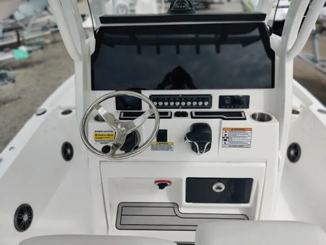 Slide: The Image of Sea Fox 231 Bay Fox 2024 - 45