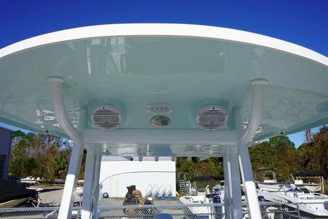 Slide: The Image of Sea Pro 239 Center Console 2023 - 30
