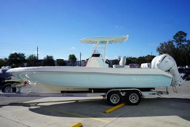 Slide: The Image of Blackwood 270 highdeck 2024 - 22