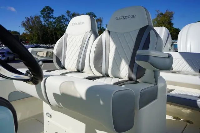 Slide: The Image of Blackwood 270 highdeck 2024 - 40