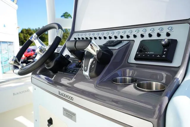 Slide: The Image of Blackwood 270 highdeck 2024 - 45