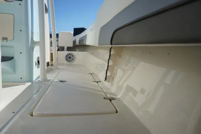 Slide: The Image of Blackwood 270 highdeck 2024 - 70