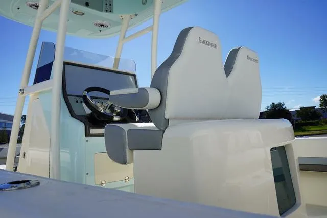 Slide: The Image of Blackwood 270 highdeck 2024 - 78