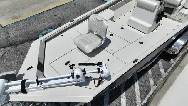 Slide: The Image of Ranger RB200 2024 - 15