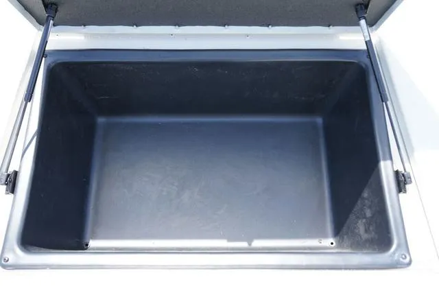 Slide: The Image of Ranger RB200 2024 - 45