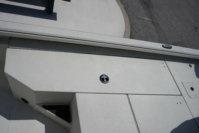 Slide: The Image of Ranger RB200 2024 - 51