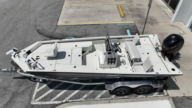 Slide: The Image of Ranger RB200 2024 - 6