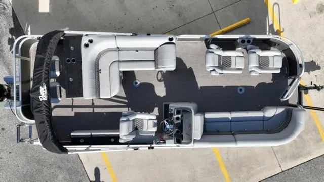 Slide: The Image of Ranger Boats 220FC 2023 - 35