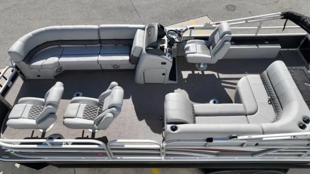 Slide: The Image of Ranger Boats 220FC 2023 - 42