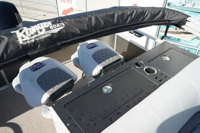 Slide: The Image of Ranger Boats 220FC 2023 - 51