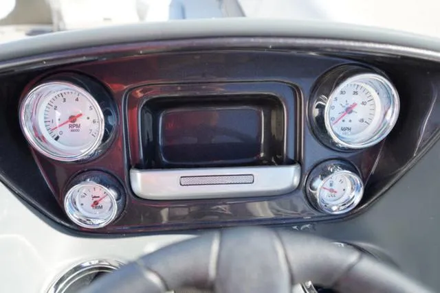 Slide: The Image of Ranger Boats 220FC 2023 - 59