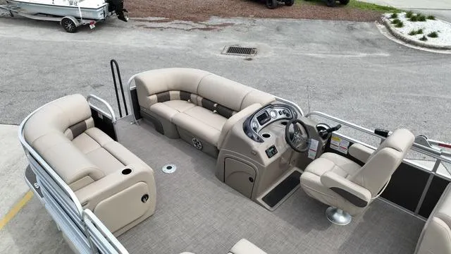 Slide: The Image of Sun Tracker Party Barge 22 RF 2023 - 11