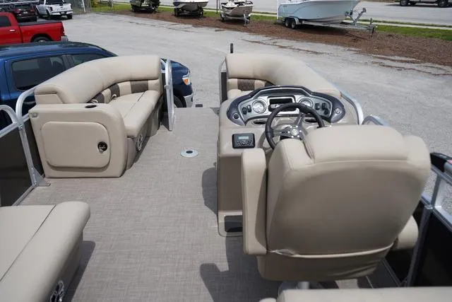 Slide: The Image of Sun Tracker Party Barge 22 RF 2023 - 25