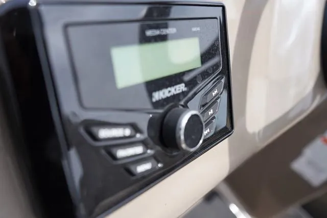 Slide: The Image of Sun Tracker Party Barge 22 RF 2023 - 29