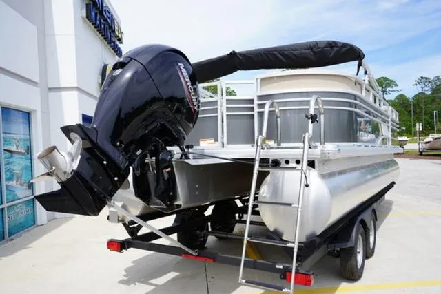 Slide: The Image of Sun Tracker Party Barge 22 RF 2023 - 50