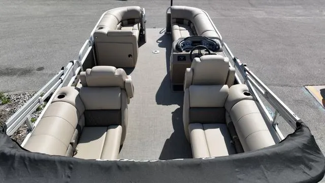 Slide: The Image of Sun Tracker 22 Party Barge 2023 - 17