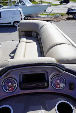 Slide: The Image of Sun Tracker 22 Party Barge 2023 - 40