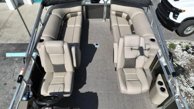 Slide: The Image of Sun Tracker 22 Party Barge 2023 - 58