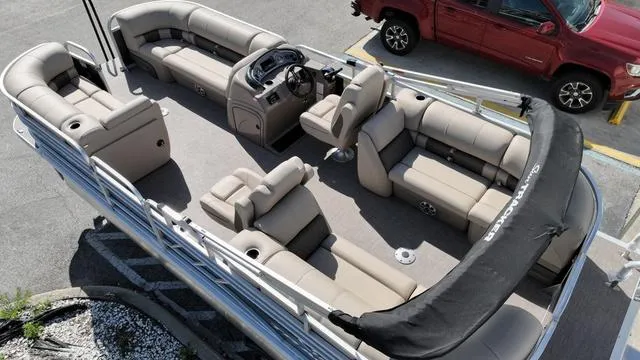 Slide: The Image of Sun Tracker 22 Party Barge 2023 - 6