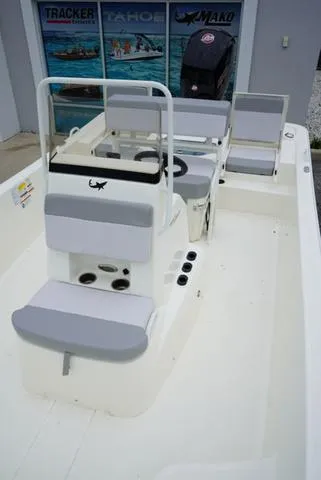 Slide: The Image of Mako 19 Pro Skiff 2023 - 59
