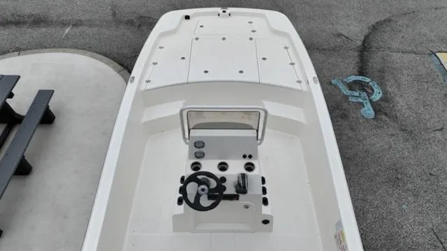 Slide: The Image of Mako 19 Pro Skiff 2023 - 83