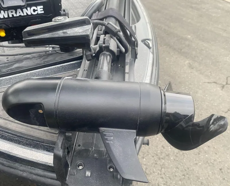 Slide: The Image of Close-up of 2024 Nitro Z21 XL Pro boat motor and propeller. - 16