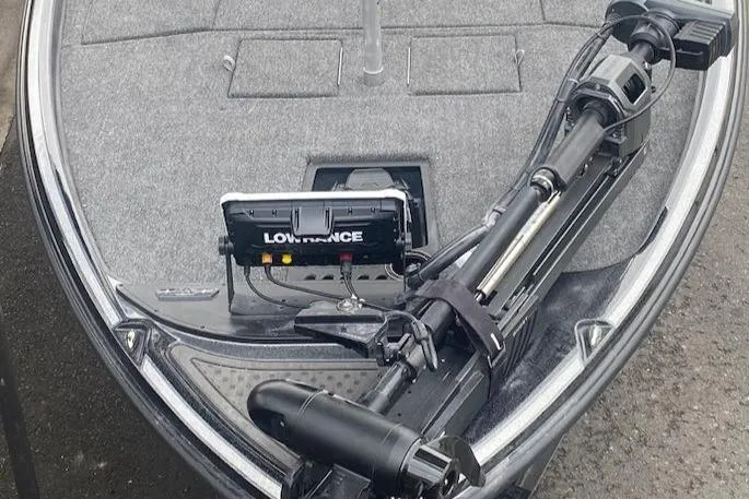 Slide: The Image of 2024 Nitro Z21 XL Pro boat bow with Lowrance electronics and trolling motor. - 5