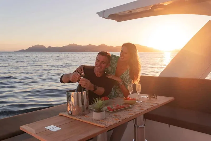 Slide: The Image of Sealine S390 2026 - 11