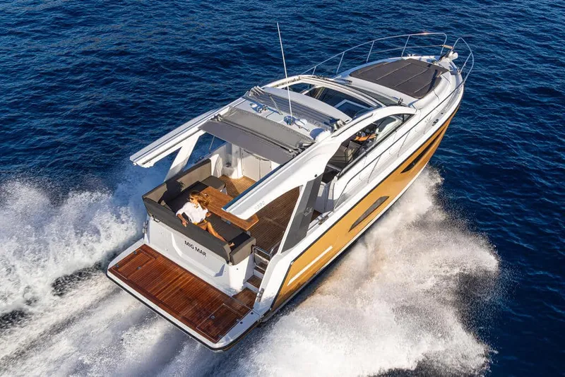 Slide: The Image of Sealine S390 2026 - 2