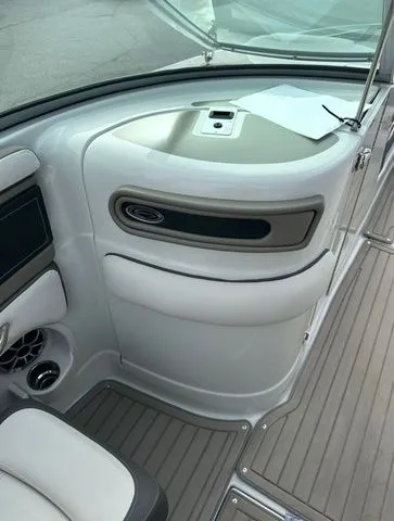 Slide: The Image of Crownline Boats 280 SS 2024 - 39