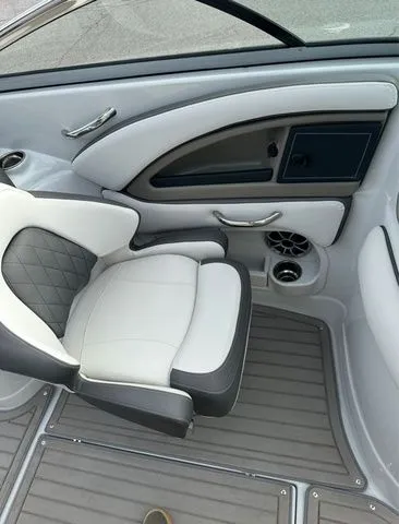 Slide: The Image of Crownline Boats 280 SS 2024 - 43