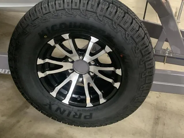 Slide: The Image of Crownline Boats 280 SS 2024 - 5