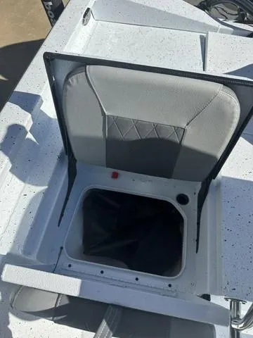 Slide: The Image of Xpress H20B 2024 - 22