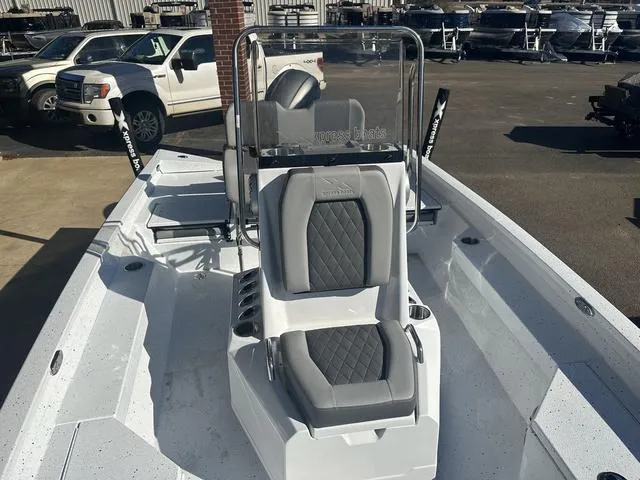 Slide: The Image of Xpress H20B 2024 - 33