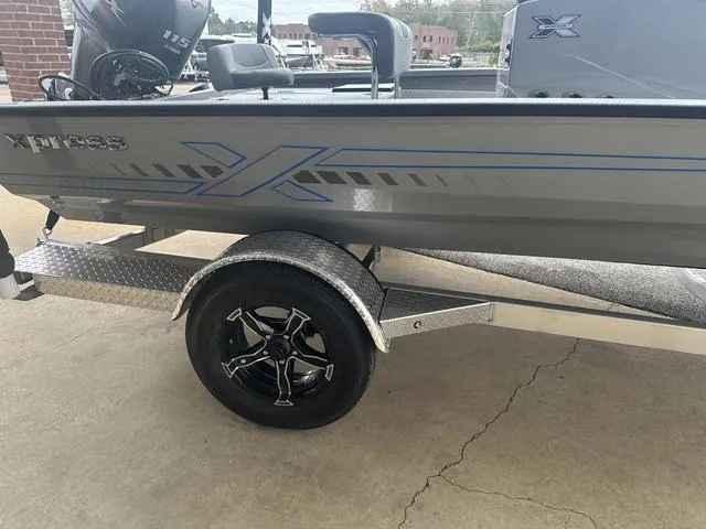 Slide: The Image of Xpress H190B 2025 - 4