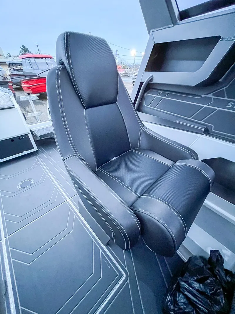 Slide: The Image of Stabi-Craft 1850 SuperCab 2026 - 11