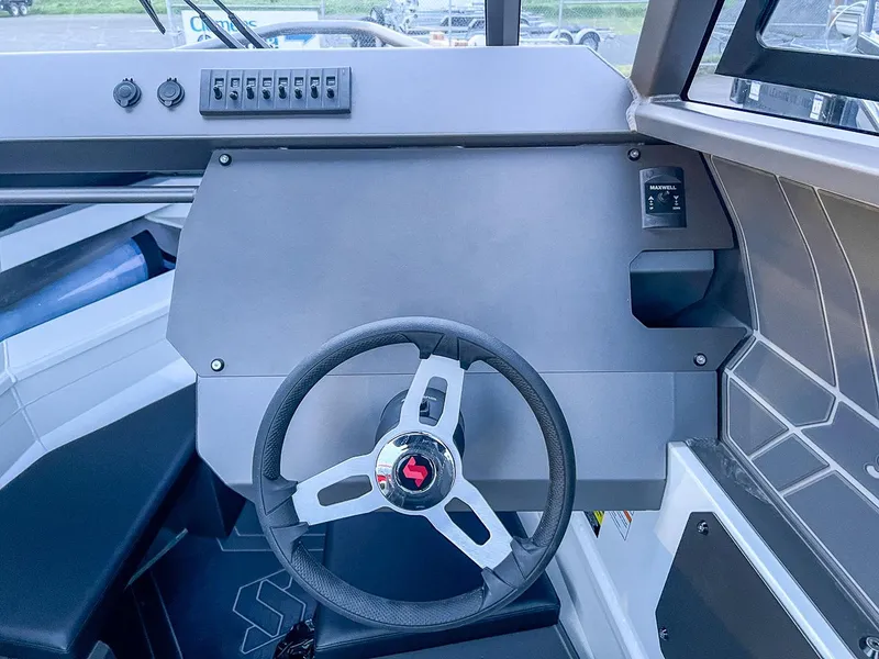 Slide: The Image of Stabi-Craft 1850 SuperCab 2026 - 9