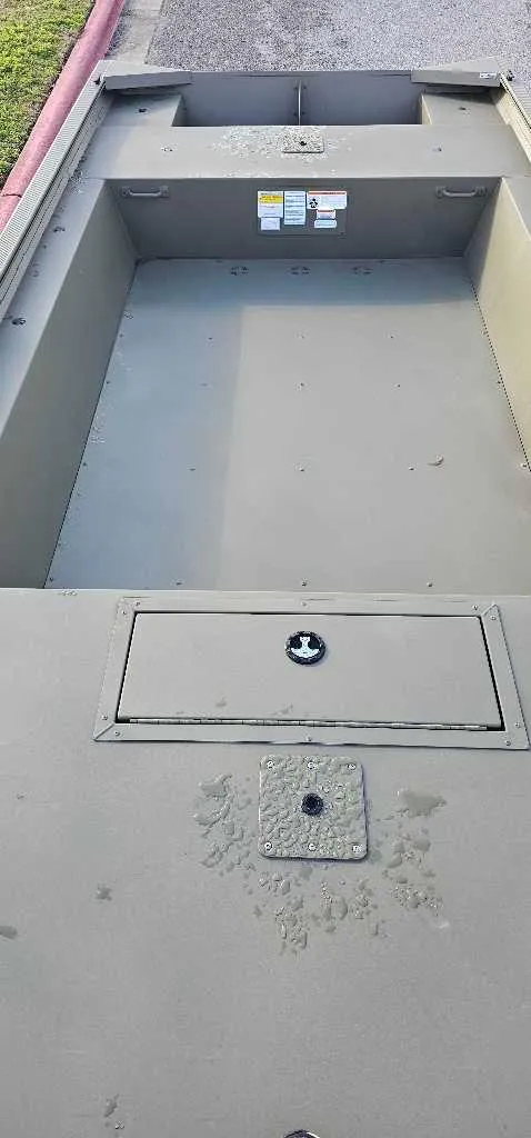 Slide: The Image of 2024 Tracker Grizzly 1754 Jon boat interior view. - 3