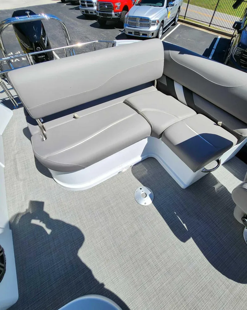 Slide: The Image of Sylvan S 5 CLZ DH 2024 - 10