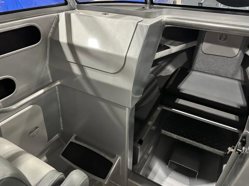 Slide: The Image of Glove Box & Foot Rest  - 27