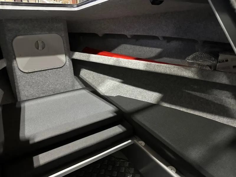 Slide: The Image of Starboard Side Cabin  - 29