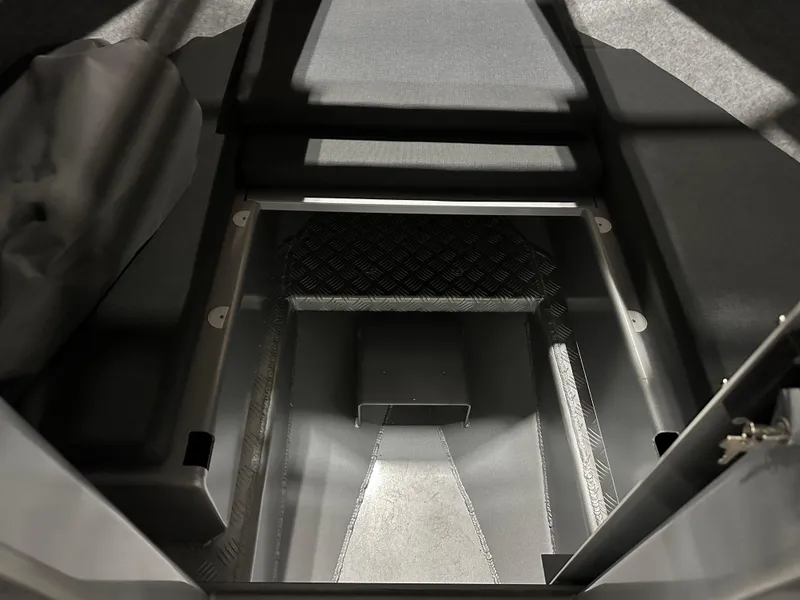 Slide: The Image of Optional Head Can Be Added  - 30