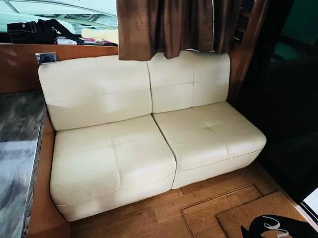 Slide: The Image of Sea Ray 470 Sundancer 2016 - 19