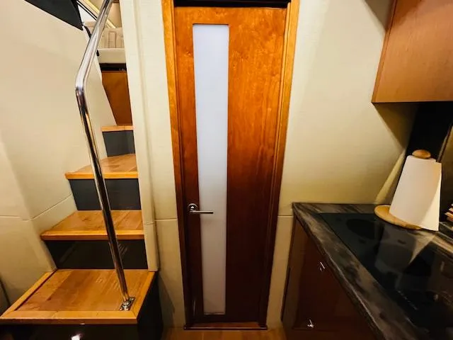 Slide: The Image of Sea Ray 470 Sundancer 2016 - 28